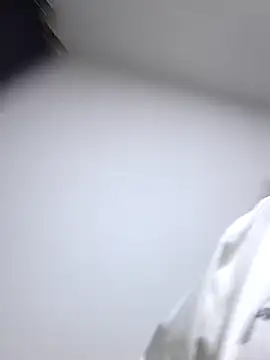 Snapshot of Lilitth_ chatting on February 2026 11:30:01 AM Lilitth online show from February 2026 11:30:01 AM