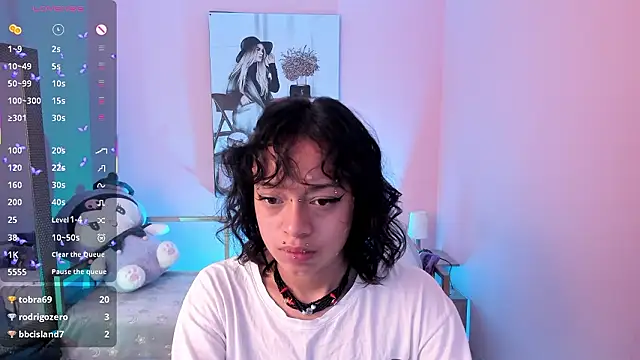 Snapshot of Acid_bounze chatting on February 2026 01:12:02 PM Acid bounze online show from February 2026 01:12:02 PM