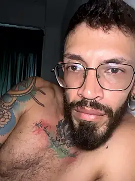 Snapshot of Simon_Rz chatting on January 2026 12:43:01 PM Simon Rz online show from January 2026 12:43:01 PM