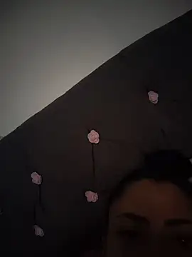 Snapshot of Girl_kataleya10 chatting on January 2026 09:17:02 PM Girl kataleya10 online show from January 2026 09:17:02 PM