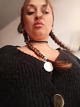Snapshot of Alejandra_N chatting on April 2026 07:48:01 PM Alejandra N online show from April 2026 07:48:01 PM