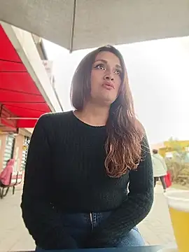Alejandra N online show from July 2026 09:17:02 PM