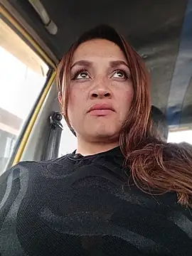 Alejandra N online show from July 2026 07:39:01 PM
