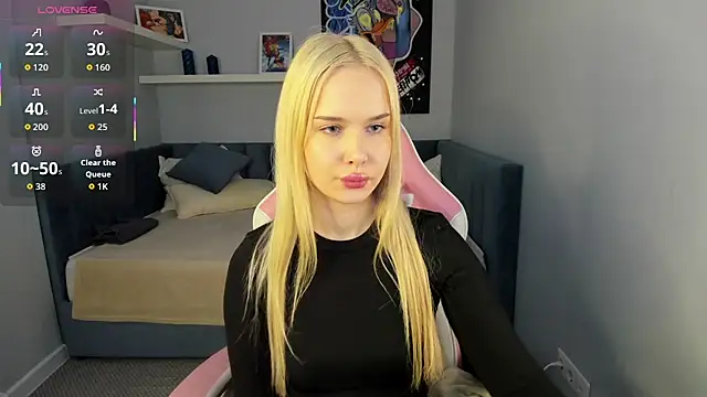 Snapshot of NicoletaCooper chatting on January 2026 12:00:01 PM NicoletaCooper online show from January 2026 12:00:01 PM