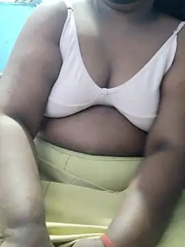 Snapshot of divyasree1431 chatting on January 2026 06:50:01 AM divyasree1431 online show from January 2026 06:50:01 AM