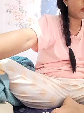 EmilyShow 96 online show from February 2026 06:00:02 PM