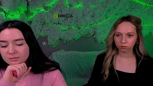 Snapshot of monica_xcx chatting on March 2026 10:55:01 AM monica xcx online show from March 2026 10:55:01 AM