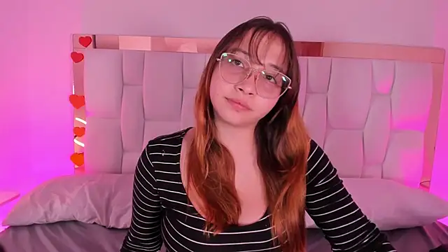 AliciaWhite nt online show from May 2026 02:38:01 AM