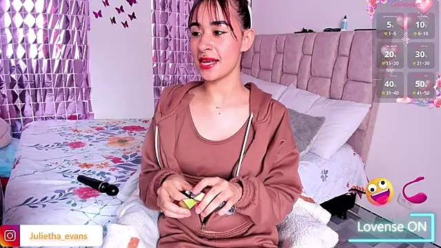 Julietha-evans online show from March 2026 07:28:02 PM