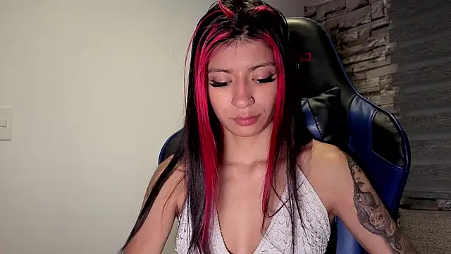 dulcetorresvg online show from July 2026 04:15:01 AM