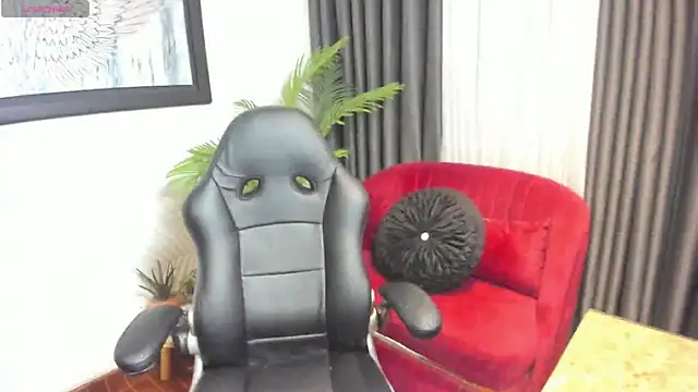 Snapshot of VictoriaPaker chatting on February 2026 10:52:02 AM VictoriaPaker online show from February 2026 10:52:02 AM