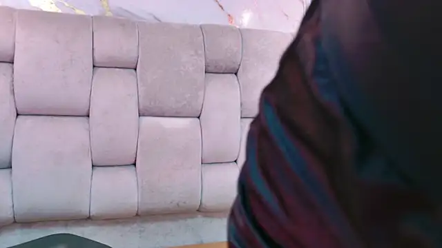 Snapshot of MichaelRossexxx chatting on February 2026 09:37:01 AM MichaelRossexxx online show from February 2026 09:37:01 AM