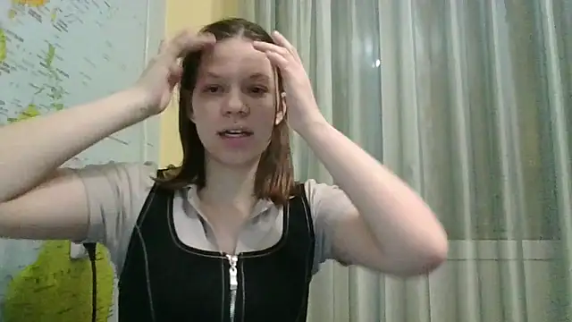 Snapshot of Paradise_Tease chatting on February 2026 04:58:02 PM Paradise Tease online show from February 2026 04:58:02 PM