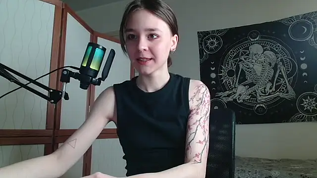 Snapshot of Mysterious_Toy chatting on February 2026 05:06:02 PM Mysterious Toy online show from February 2026 05:06:02 PM