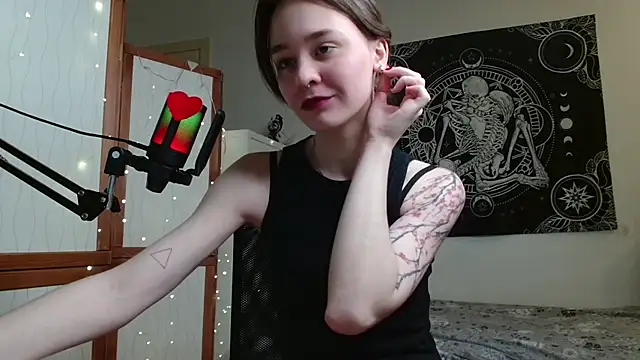 Snapshot of Mysterious_Toy chatting on February 2026 05:31:01 PM Mysterious Toy online show from February 2026 05:31:01 PM