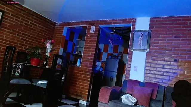 Snapshot of Lia_rouse04 chatting on January 2026 12:10:01 PM Lia rouse04 online show from January 2026 12:10:01 PM