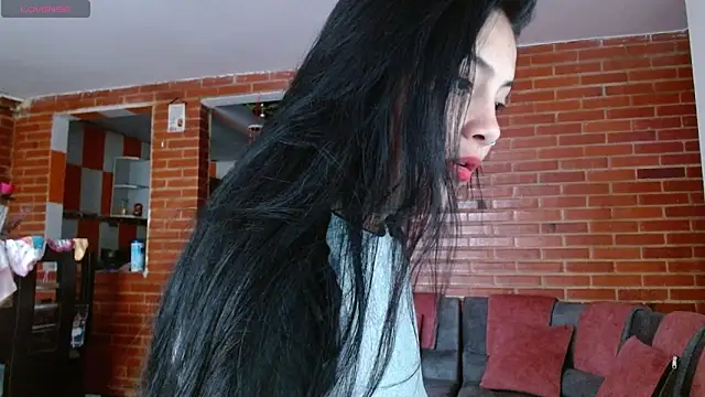 Snapshot of Lia_rouse04 chatting on January 2026 12:20:01 PM Lia rouse04 online show from January 2026 12:20:01 PM