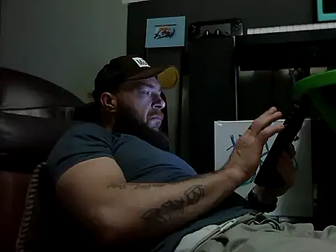 Snapshot of Numba1dad_ chatting on January 2026 02:05:01 AM Numba1dad online show from January 2026 02:05:01 AM