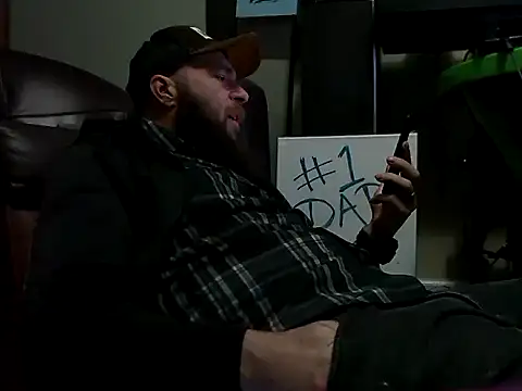 Snapshot of Numba1dad_ chatting on February 2026 06:11:02 AM Numba1dad online show from February 2026 06:11:02 AM