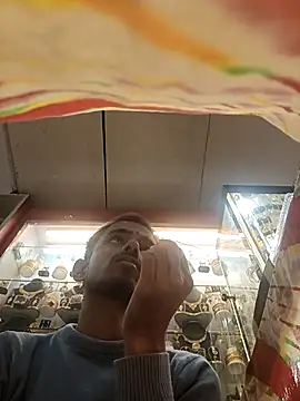 Rajkuma12345 online show from February 2026 07:40:01 AM