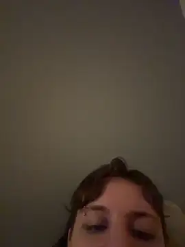 Snapshot of witchdub chatting on March 2026 01:32:01 AM witchdub online show from March 2026 01:32:01 AM