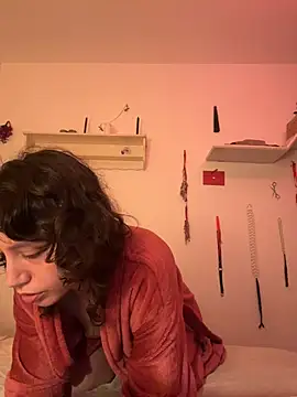 Snapshot of witchdub chatting on March 2026 12:38:01 AM witchdub online show from March 2026 12:38:01 AM