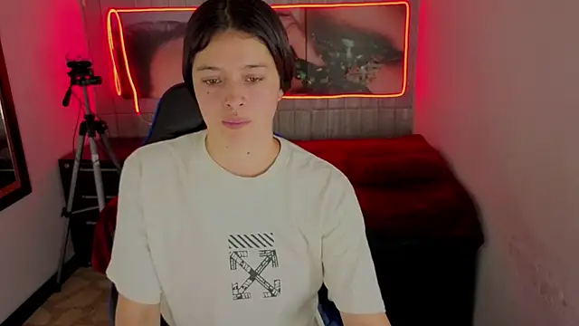 Snapshot of Harley_quinzell chatting on February 2026 07:31:01 PM Harley quinzell online show from February 2026 07:31:01 PM