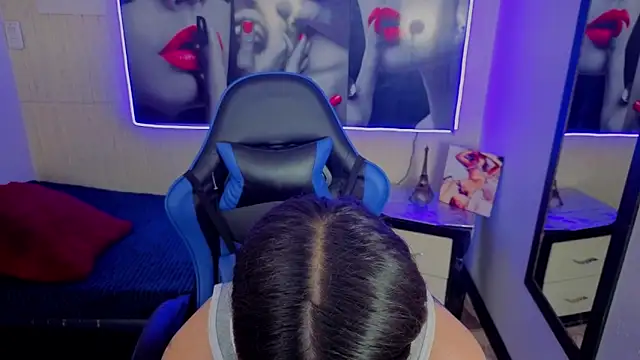 Snapshot of Harley_quinzell chatting on February 2026 06:34:02 PM Harley quinzell online show from February 2026 06:34:02 PM