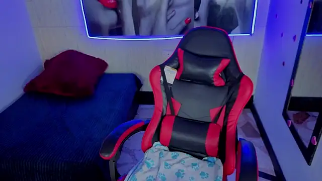 Snapshot of Harley_quinzell chatting on February 2026 07:34:02 PM Harley quinzell online show from February 2026 07:34:02 PM