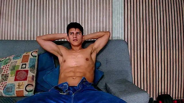 Snapshot of Atlas_desire chatting on January 2026 10:52:01 PM Atlas desire online show from January 2026 10:52:01 PM