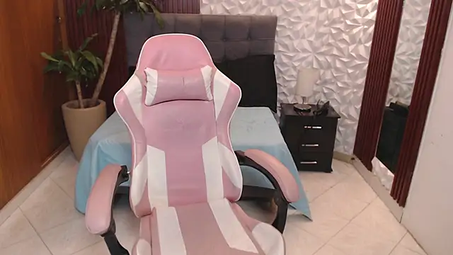 samantha bc1 online show from April 2026 02:27:02 AM