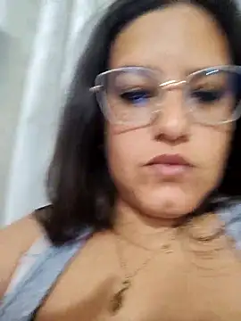 Snapshot of kadani chatting on January 2026 01:53:02 AM kadani online show from January 2026 01:53:02 AM