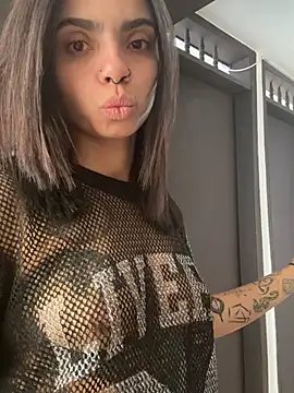 Snapshot of Electra_Darkk chatting on February 2026 06:06:01 PM Electra Darkk online show from February 2026 06:06:01 PM