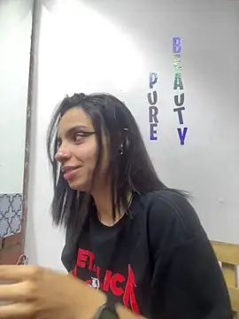 Snapshot of Electra_Darkk chatting on March 2026 03:48:01 PM Electra Darkk online show from March 2026 03:48:01 PM