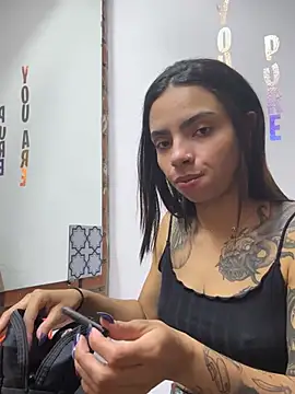 Snapshot of Electra_Darkk chatting on March 2026 04:30:02 PM Electra Darkk online show from March 2026 04:30:02 PM