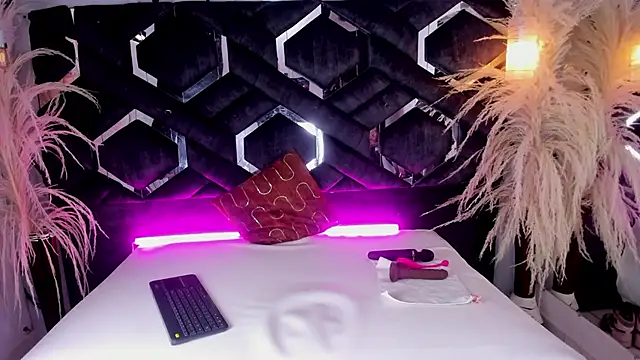 Snapshot of Renata_blue chatting on January 2026 01:13:01 PM Renata blue online show from January 2026 01:13:01 PM