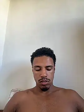 LorenzoBlack27 online show from April 2026 07:22:02 PM