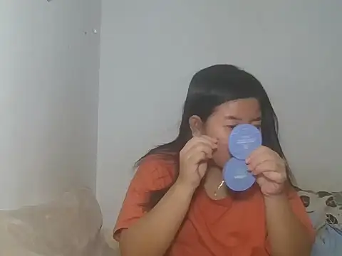 Zyeiii online show from July 2026 08:01:02 PM