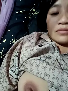 Snapshot of han-camx chatting on February 2026 07:05:02 AM han-camx online show from February 2026 07:05:02 AM