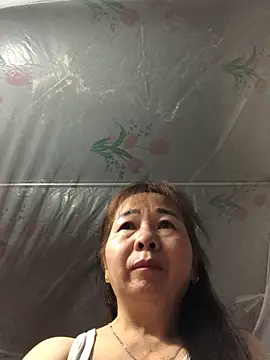 Snapshot of -Mery- chatting on April 2026 08:03:02 PM -Mery- online show from April 2026 08:03:02 PM