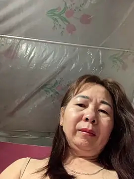 Snapshot of -Mery- chatting on April 2026 07:49:01 PM -Mery- online show from April 2026 07:49:01 PM