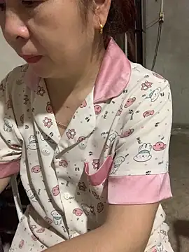 Snapshot of -Mery- chatting on May 2026 11:07:01 AM -Mery- online show from May 2026 11:07:01 AM