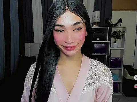 FyangFoxx online show from May 2026 07:11:01 PM