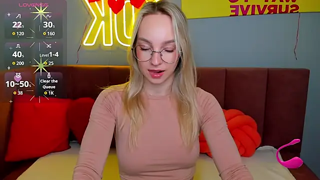 Snapshot of DaisyMellifluous chatting on February 2026 01:34:01 AM DaisyMellifluous online show from February 2026 01:34:01 AM