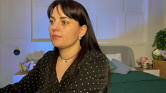  SilkyShadow  online show from February 2026 06:22:01 AM