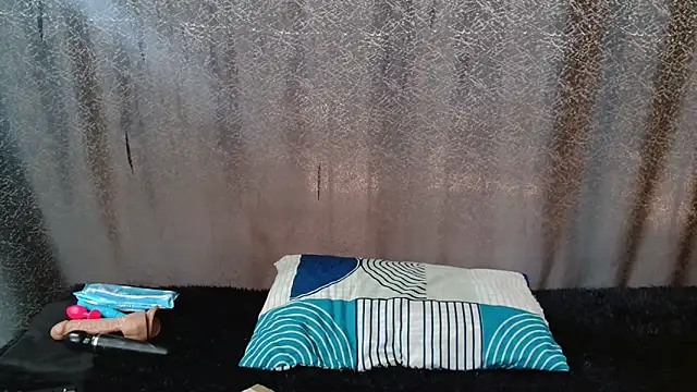 Snapshot of Amanda_April chatting on March 2026 07:24:01 AM Amanda April online show from March 2026 07:24:01 AM