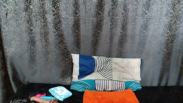 Snapshot of Amanda_April chatting on March 2026 07:28:02 PM Amanda April online show from March 2026 07:28:02 PM