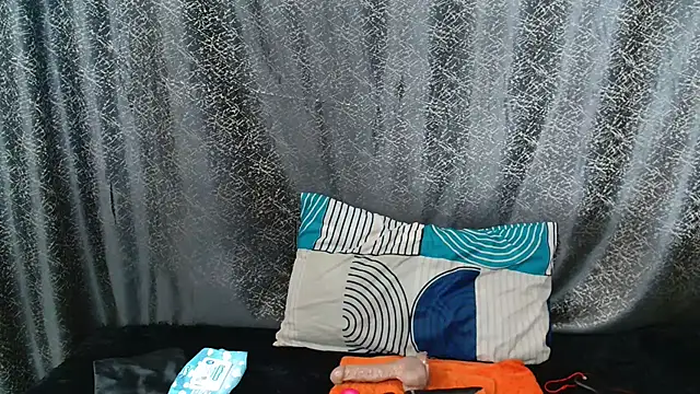 Snapshot of Amanda_April chatting on March 2026 05:38:01 PM Amanda April online show from March 2026 05:38:01 PM