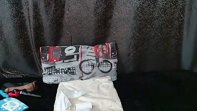 Snapshot of Amanda_April chatting on March 2026 06:02:02 PM Amanda April online show from March 2026 06:02:02 PM