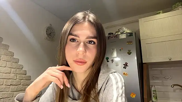 Snapshot of ElsieKuhlmann chatting on January 2026 03:11:01 AM ElsieKuhlmann online show from January 2026 03:11:01 AM